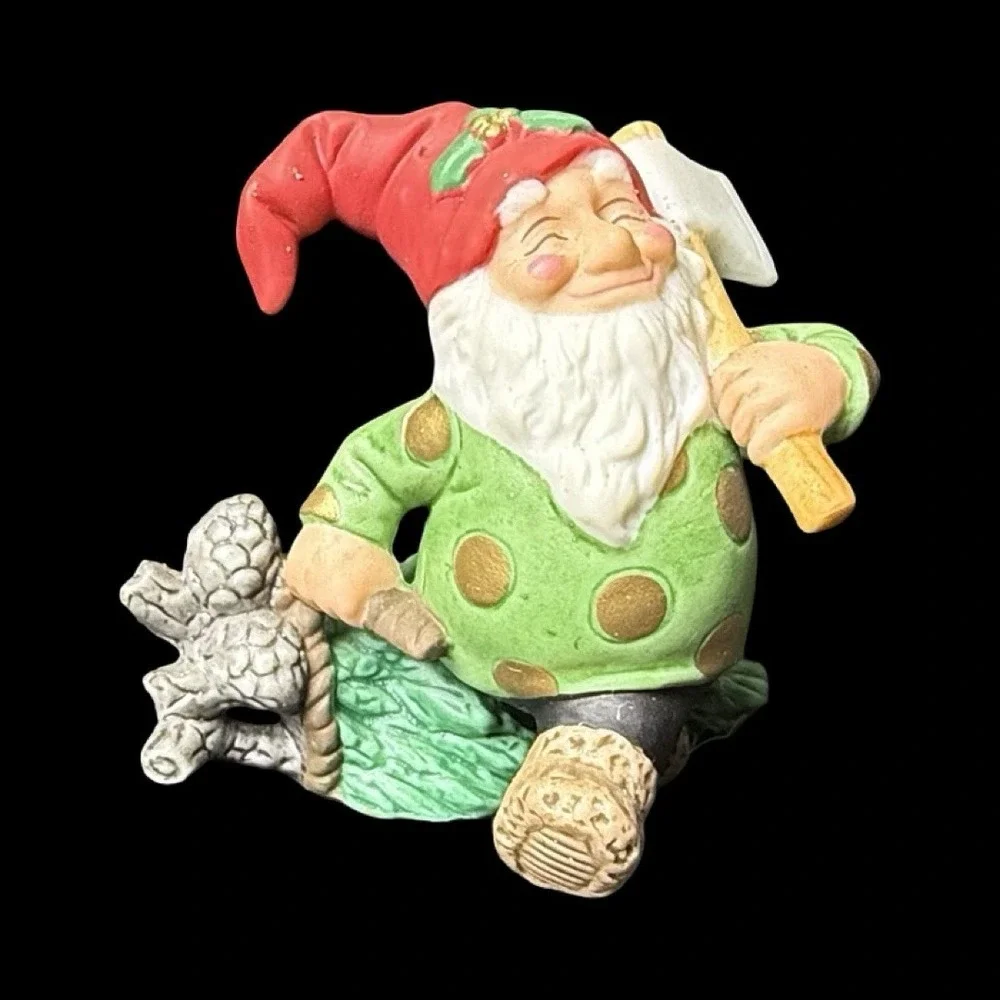Fitz & Floyd Holiday Hamlet Enchanted Forest Gathering Pine Boughs 1993